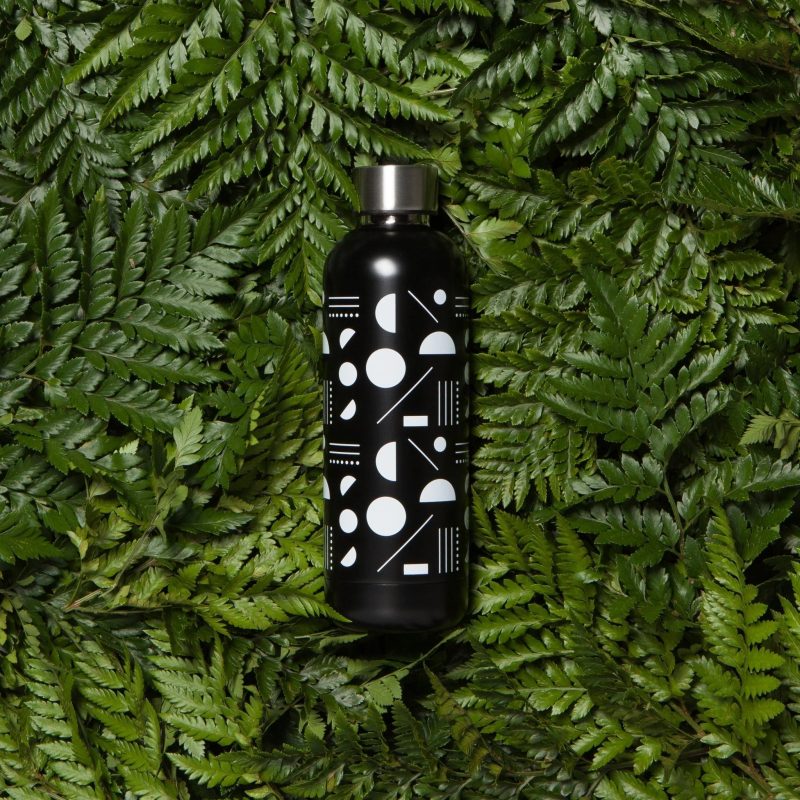 Domino Stainless Steel Water Bottle Double Walled Reusable Drinkware 17oz Gift for Her 8b1bf45e 3c60 4653 b29f 82af9b76e268