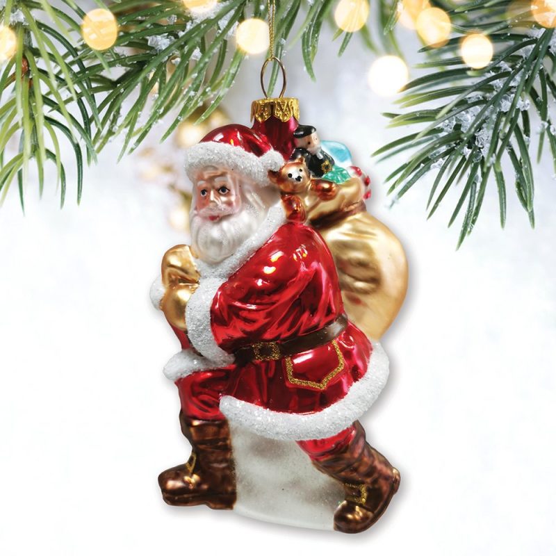 ForProduct 01HollyJollySantaClauswithGiftBagandToysBlownGlassChristmasOrnamentMockupGroup 05 01