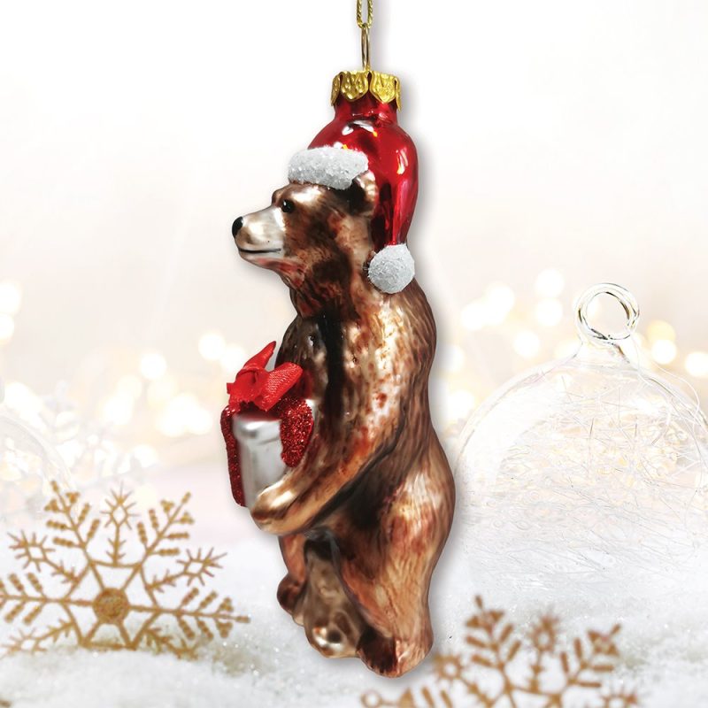 ForProduct 02GrizzlyBearwithSantaHatandGiftGlassChristmasOrnamentMockupGroup 05 02