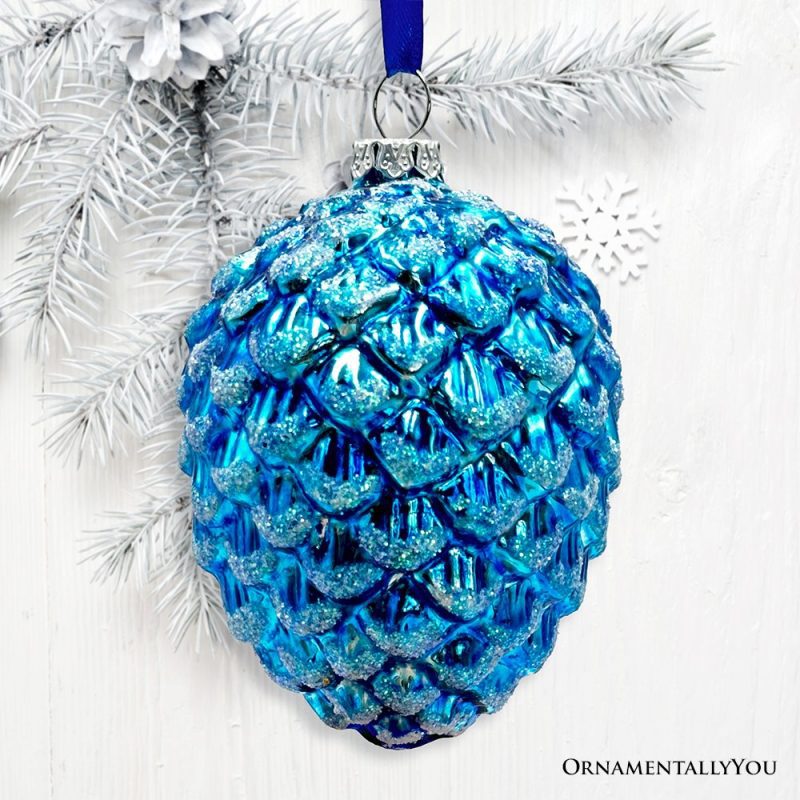 ForProduct 03ArcticAnimalIllustrationPineconeGlassChristmasOrnamentSet