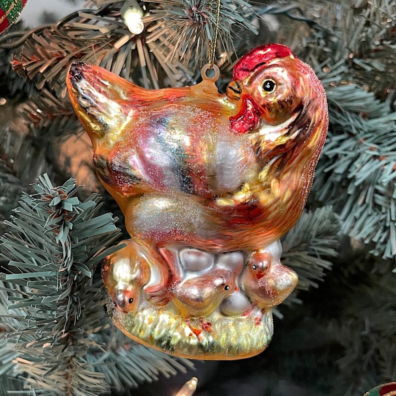 ForproductChickenandBabyChicksGlassOrnamentreallifemockuponchristmastree rooster henJPG