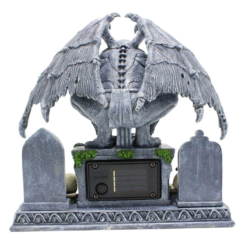 WBM 04GraveGuardianGargoyleFigurine 10SolarPoweredGothicHalloweenGardenStatue