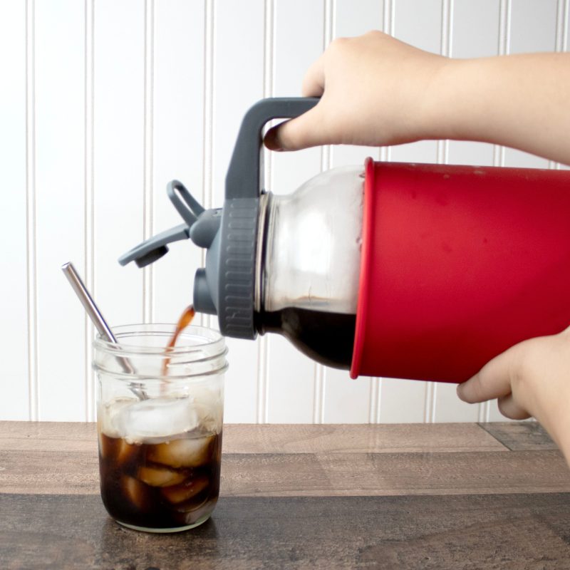 mason jar lifestyle wide mouth pour store pitcher handle lid v2 cherry red half gallon 64oz iced coffee in use staged