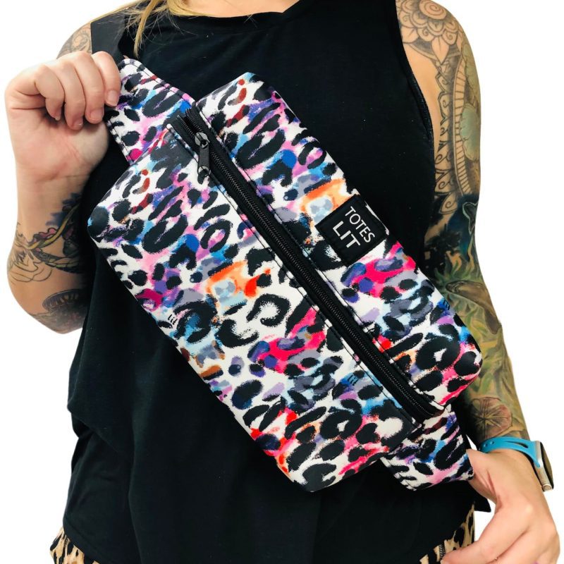 watercolor leopard fanny packin totedrink handlers 817098